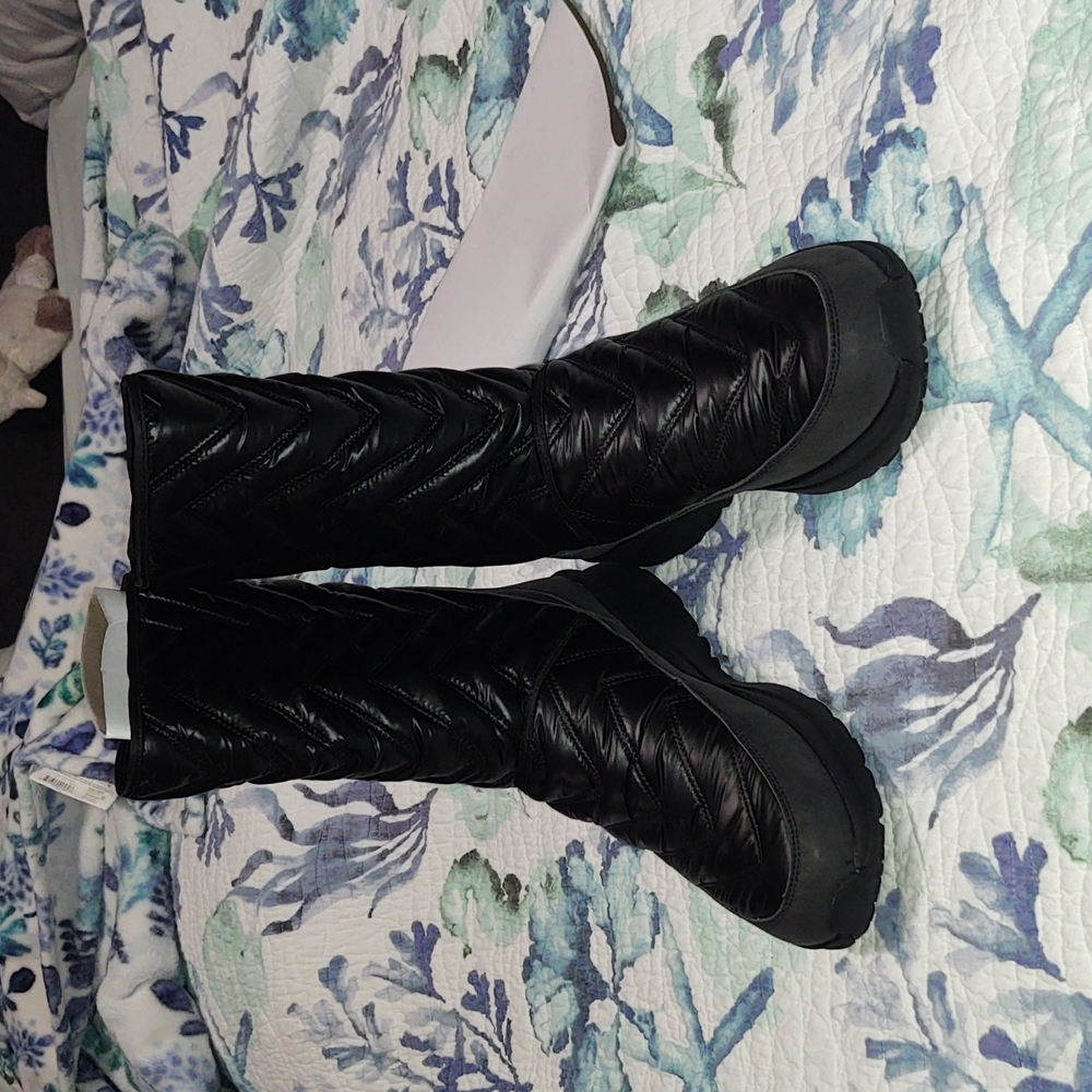 Merrell Boots NWOT